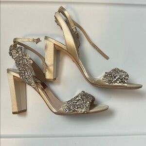 Badgley Mischka Collection Libby Ankle strap sandal size 7.5 wedding